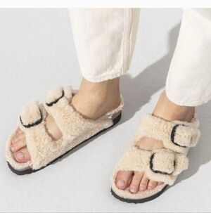 Birkenstock Papillio Big Buckle Teddy Slides Size 39 - 8.5